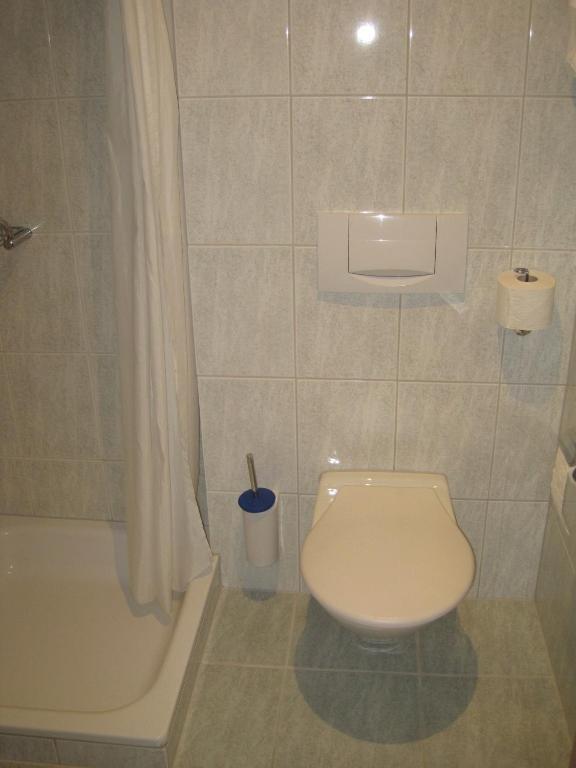 Hotel Des Alpes Realp Quarto foto